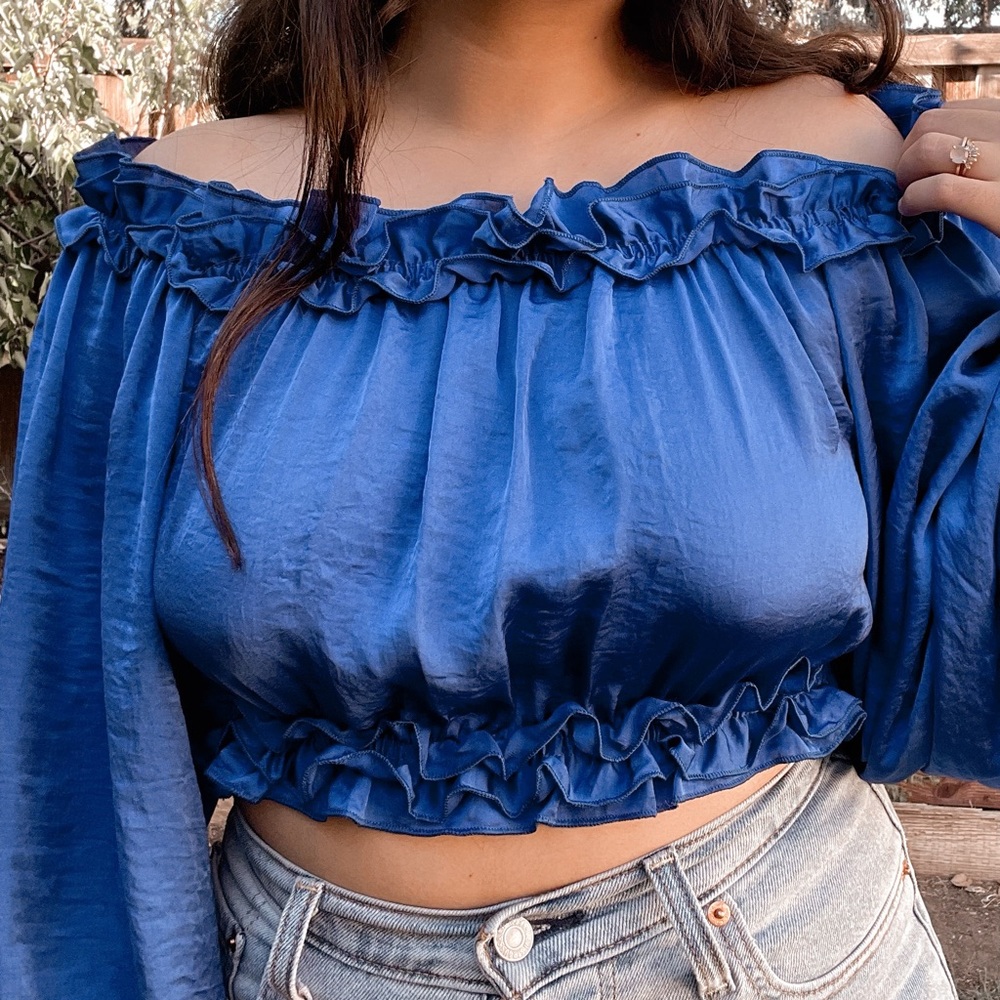 Off the shoulder satin blue crop top